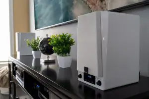 prime_wireless_pro_wg_lifestyle_2