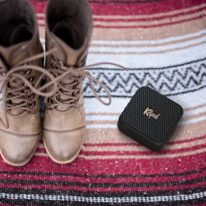 Klipsch-Austin-on-blanket-beside-boots_2000x2000